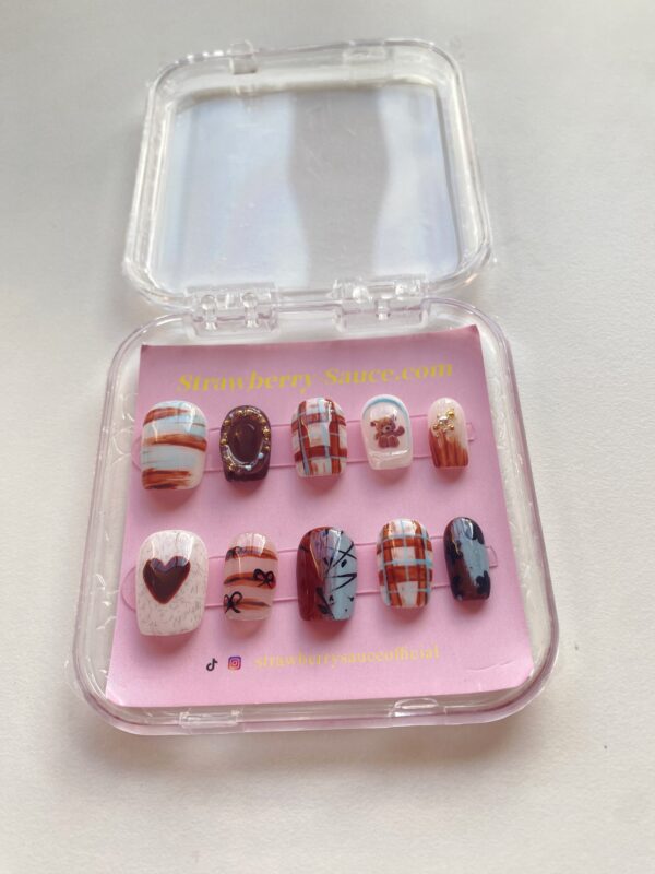 Nails 722