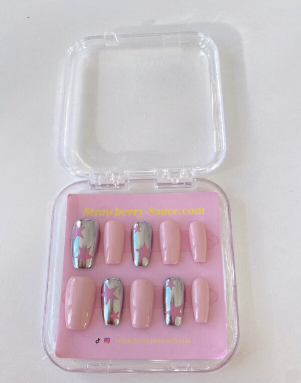 Nails 727