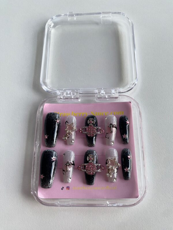 Nails 726
