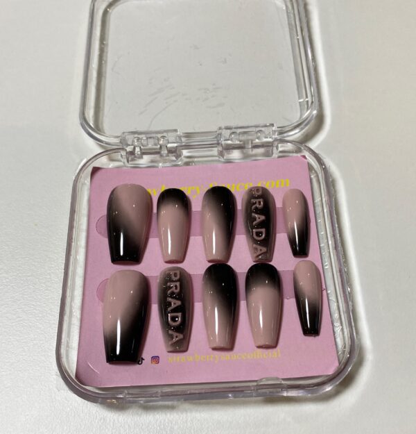 Nails 735