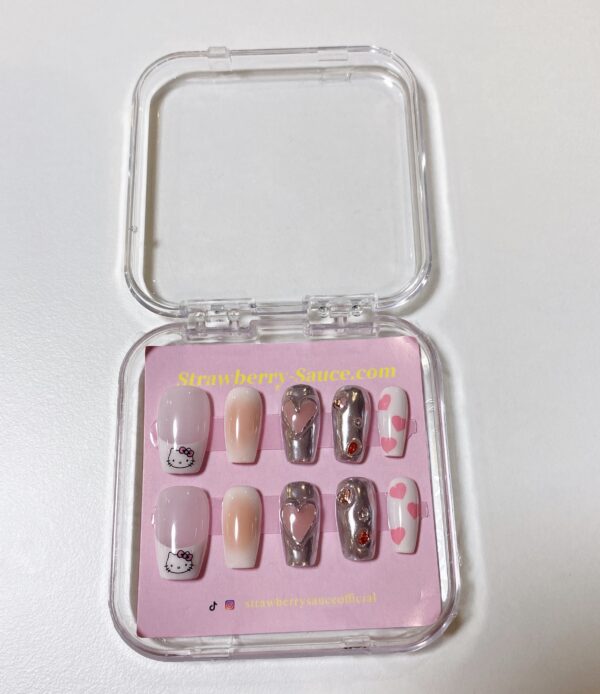 Nails 737