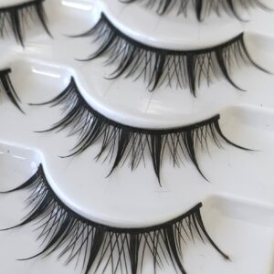 Eyelashes R05