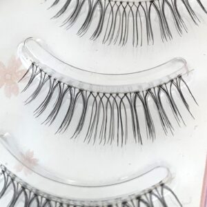 Eyelashes M09