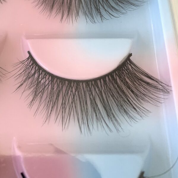 Eyelashes WR01