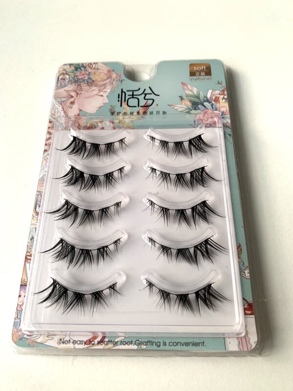 Eyelashes S24 - Image 2