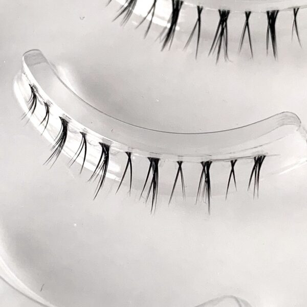 Lower Eyelashes S15