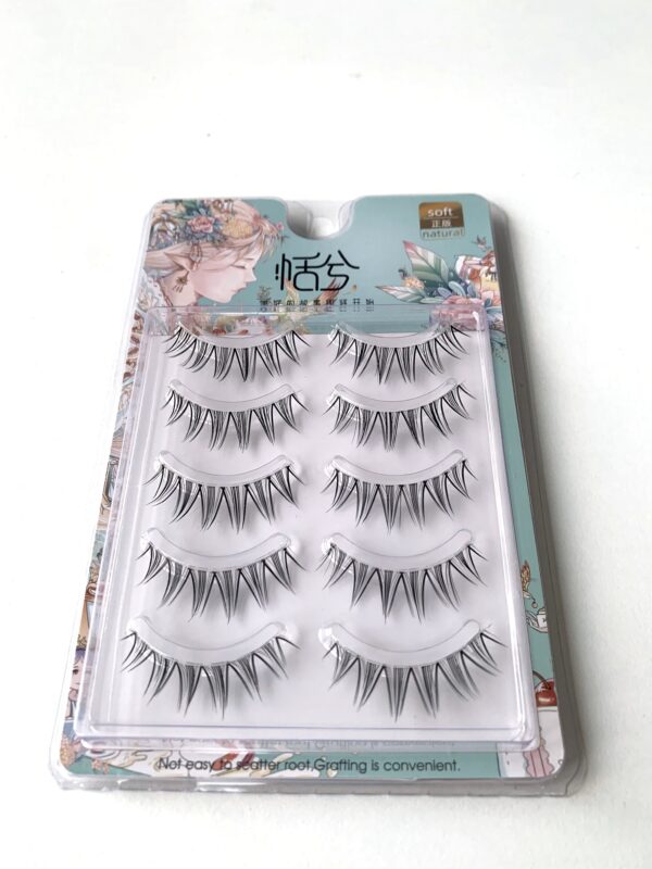 Eyelashes S02 - Image 2